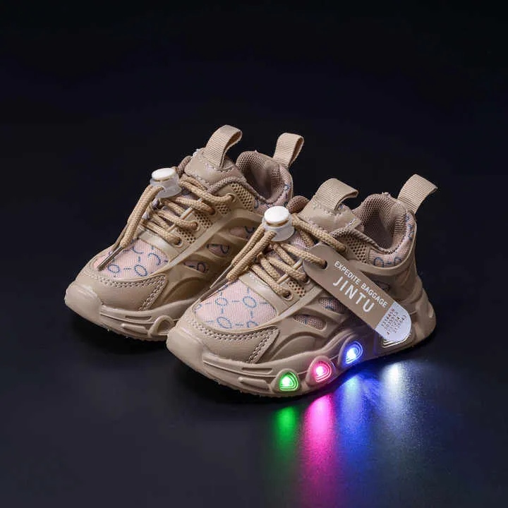 أحذية مضيئة للجنسين للربيع والصيف أحذية  . Unisex Luminous Shoes Spring Summer New Luminous