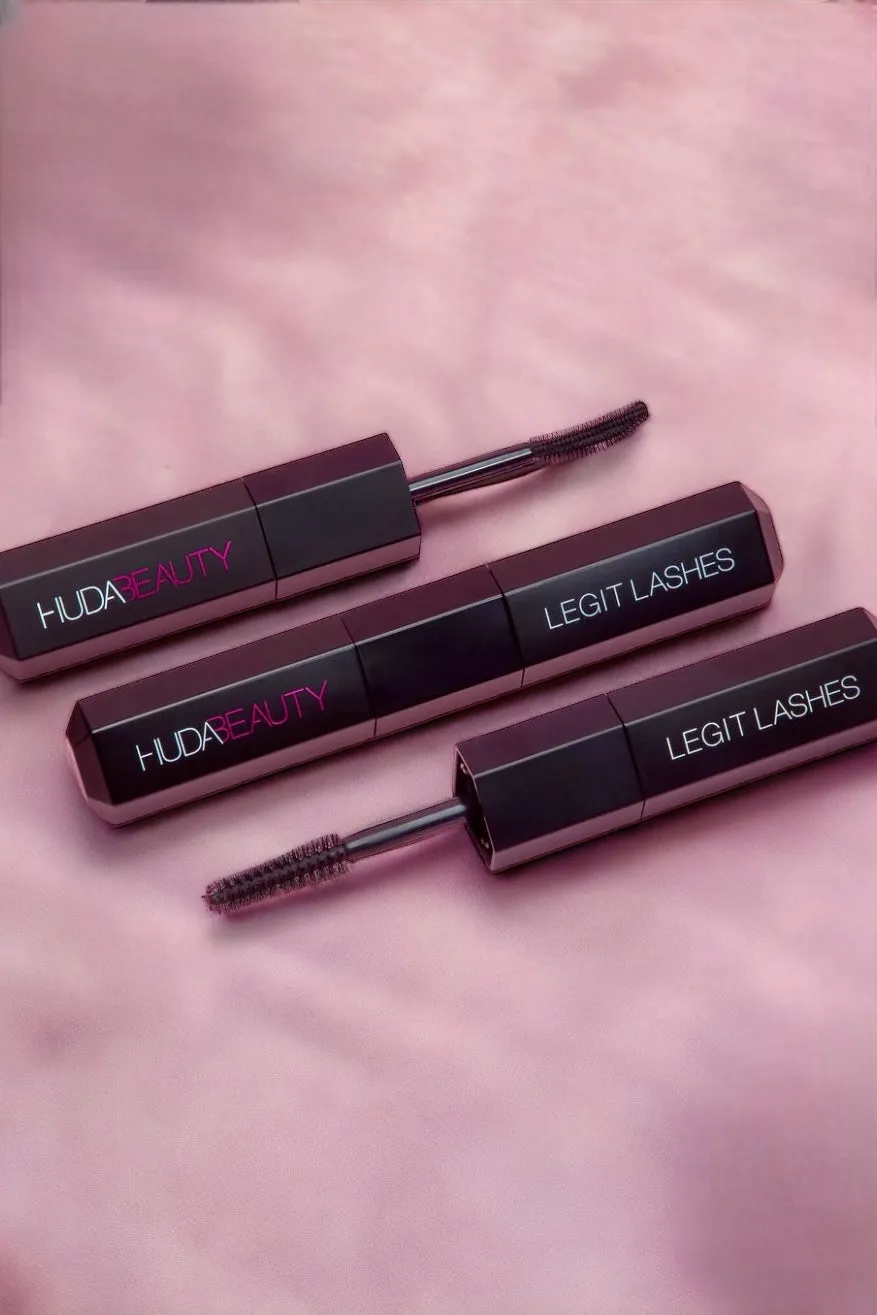 Huda Beauty Legit Lashes Double-Ended Volumizing and Lengthening Mascara